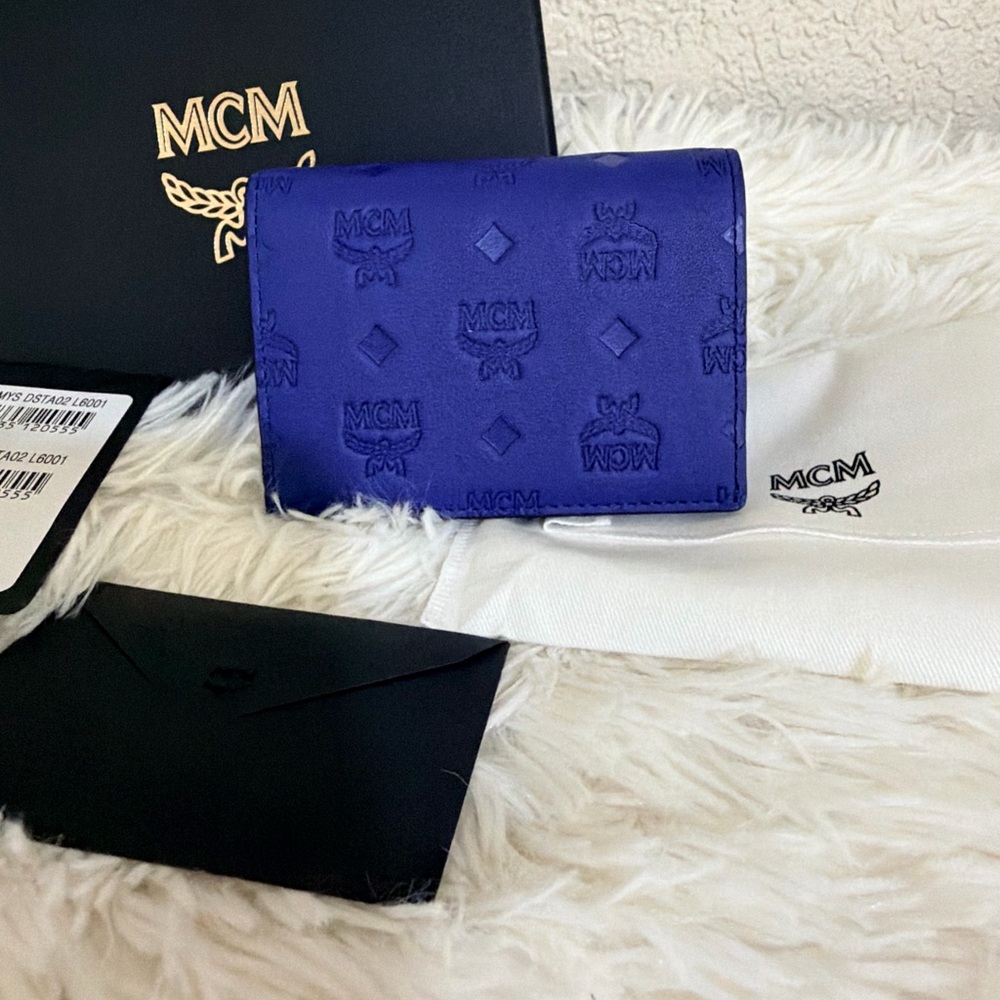 MCM Vibrant Blue Card Holder Bills Wallet - Picture 3 of 13